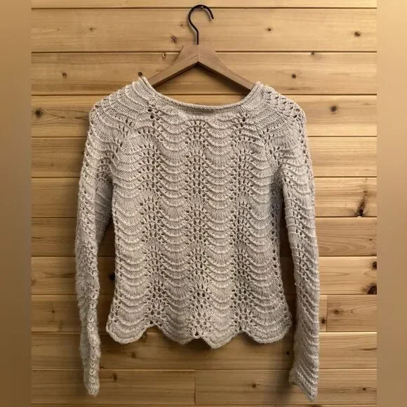 American Eagle Size XSmall Scalloped Wool Blend Knit Sweater - Picture 8 of 11